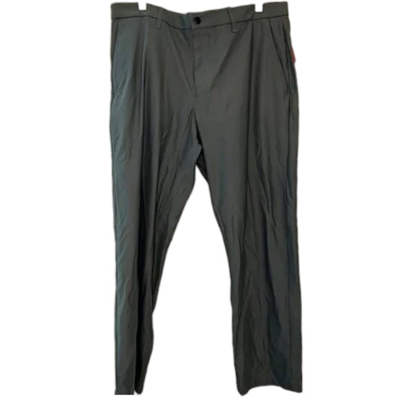 Axist Slim Fit Moisture Wicking Smoked Pearl Gray Pant Men's Size 36 x 29 NEW - Picture 1 of 2